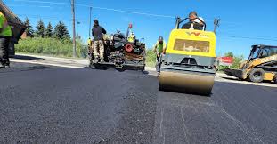 Best Driveway Sealing  in Edgewood, WA